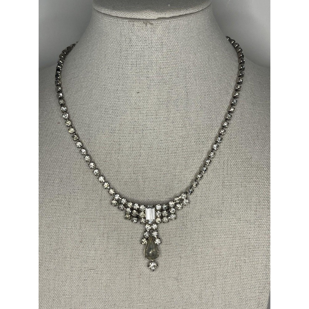 Vintage Kramer New York Art Deco Flapper Rhinestones Silver Tone Necklace 14"